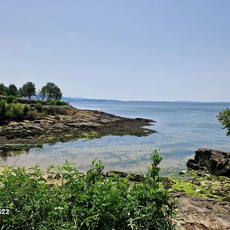 Playa Rianxo 度假居 *